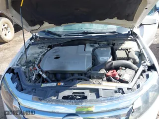 2011 Ford Fusion Hybrid with VIN 3FADP0L33BR116725, listed as a IAAI auction lot 42001023 with 172,845 mi miles. Bid and sale history available at carsss.com. Image 10.
