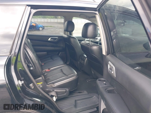 2017 Nissan Pathfinder SV z VIN 5N1DR2MM3HC611338, wystawiony jako IAAI lot #42194564 z przebiegiem 105 158 mil mil oraz . Historia ofert i sprzedaży dostępna na DreamBid. Obrazek 8.