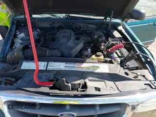 1998 Ford Explorer XLT z VIN 1FMZU32EXWUC84059, wystawiony jako IAAI lot #42260114 z przebiegiem 173 383 mil mil oraz . Historia ofert i sprzedaży dostępna na DreamBid. Obrazek 10.