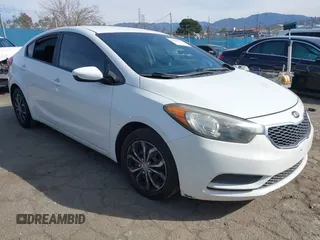 2016 Kia Forte LX with VIN KNAFK4A6XG5574596, listed as a IAAI auction lot 41641410 with 98,898 mi miles. Bid and sale history available at carsss.com. Image 1.