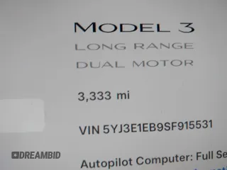 2025 Tesla Model 3 Long Range с VIN 5YJ3E1EB9SF915531, выставлен на аукционе IAAI как лот 42191805 с пробегом 3 333 миль миль и . История ставок и продаж доступна на DreamBid. Изображение 7.