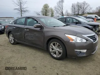 2013 Nissan Altima S with VIN 1N4AL3AP1DN473168, listed as a Copart auction lot 52625155 with 161,186 mi miles and Salvage Title. Bid and sale history available at DreamBid. Image 4.