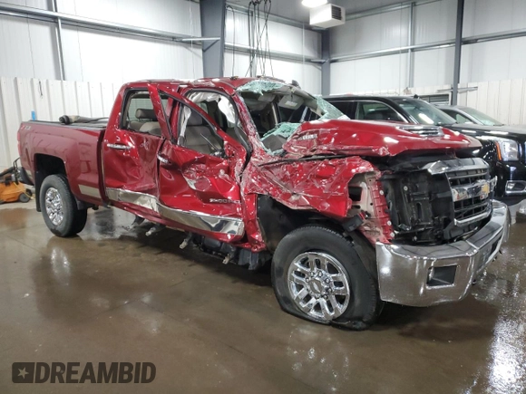 2019 Chevrolet Silverado 3500HD LTZ with VIN 1GC4KXEY1KF187526, listed as a Copart auction lot 77872454 with 32,368 mi miles and Salvage Title. Bid and sale history available at carsss.com. Image 4.