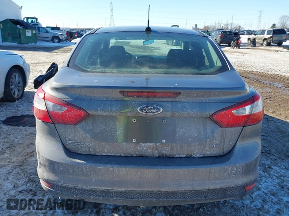 2013 Ford Focus SE z VIN 1FADP3F28DL206541, wystawiony jako IAAI lot #41639697 z przebiegiem 109 828 mil mil oraz . Historia ofert i sprzedaży dostępna na DreamBid. Obrazek 16.
