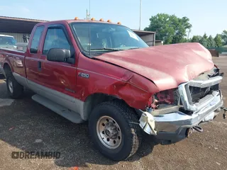 2003 Ford F-250 XL z VIN 1FTNX21F13EB08148, wystawiony jako IAAI lot #42582132 z przebiegiem 265 378 mil mil oraz . Historia ofert i sprzedaży dostępna na DreamBid. Obrazek 1.