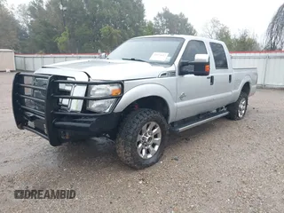 2016 Ford F-250 Lariat z VIN 1FT7W2BT7GEA48687, wystawiony jako IAAI lot #41023657 z przebiegiem 130 443 mil mil oraz . Historia ofert i sprzedaży dostępna na DreamBid. Obrazek 17.