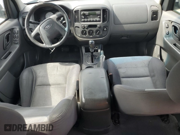 2005 Ford Escape XLS Value with VIN 1FMYU02Z35KA59568, listed as a Copart auction lot 71720604 with 184,007 mi miles and Salvage Title. Bid and sale history available at carsss.com. Image 8.