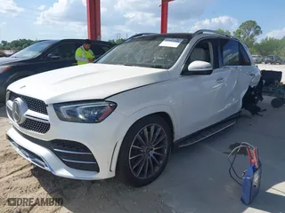 2020 Mercedes-Benz GLE with VIN 4JGFB5KB5LA290908, listed as a IAAI auction lot 41951204 with 38,263 mi miles. Bid and sale history available at carsss.com. Image 2.