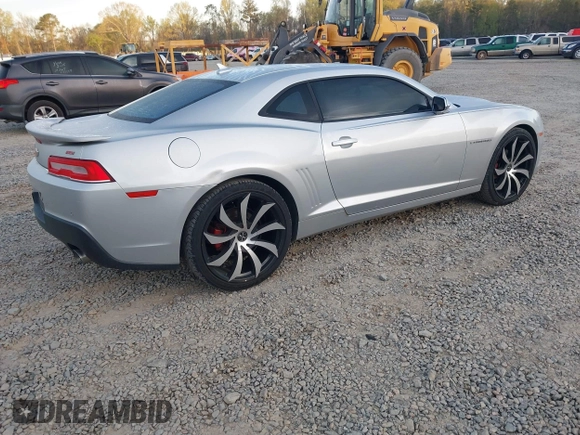 2014 Chevrolet Camaro LT z VIN 2G1FC1E36E9259754, wystawiony jako IAAI lot #41864556 z przebiegiem 118 443 mil mil oraz . Historia ofert i sprzedaży dostępna na DreamBid. Obrazek 4.