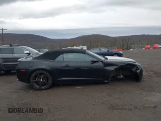 2013 Chevrolet Camaro LT z VIN 2G1FC3D32D9205069, wystawiony jako IAAI lot #41931863 z przebiegiem 75 244 mil mil oraz . Historia ofert i sprzedaży dostępna na DreamBid. Obrazek 14.