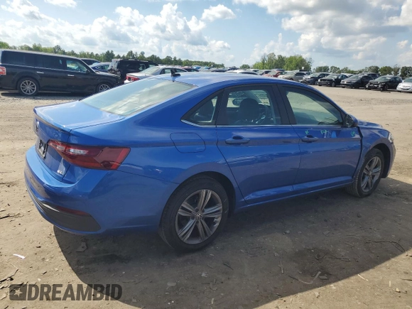 2024 Volkswagen Jetta SE with VIN 3VWEM7BU5RM095018, listed as a Copart auction lot 63504035 with 15,690 mi miles and Salvage title. Bid and sale history available at DreamBid. Image 3.