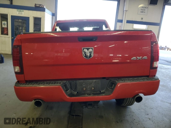 2014 Ram 1500 z VIN 3C6JR7CT3EG134228, wystawiony jako Copart lot #42135145 z przebiegiem 86 028 mil mil oraz Szkoda całkowita • Salvage title. Historia ofert i sprzedaży dostępna na DreamBid. Obrazek 6.