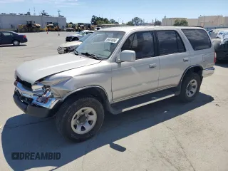 1998 Toyota 4Runner SR5 with VIN JT3GN86R4W0085359, listed as a Copart auction lot 65834865 with 198,231 mi miles and Clean title. Bid and sale history available at DreamBid. Image 1.