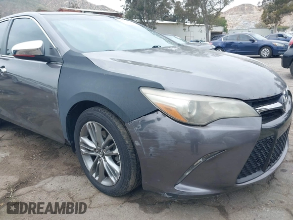 2017 Toyota Camry XLE with VIN 4T1BF1FKXHU389929, listed as a IAAI auction lot 42051551 with 98,285 mi miles. Bid and sale history available at carsss.com. Image 18.