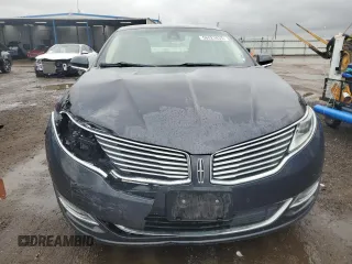 2013 Lincoln MKZ Hybrid z VIN 3LN6L2LU8DR820159, wystawiony jako Copart lot #56023835 z przebiegiem 130 422 mil mil oraz Szkoda całkowita • Salvage title. Historia ofert i sprzedaży dostępna na DreamBid. Obrazek 5.