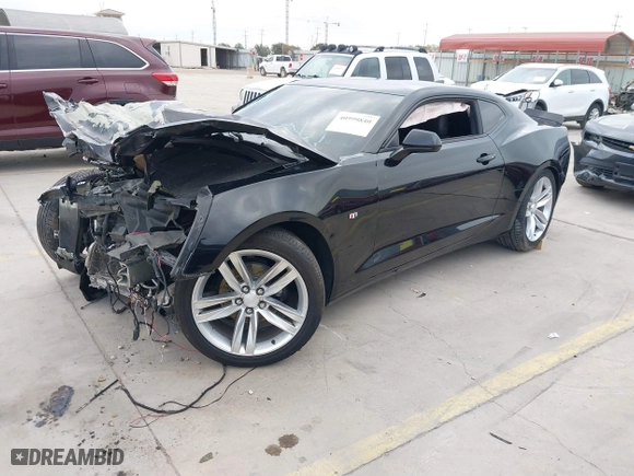 2018 Chevrolet Camaro 2LT with VIN 1G1FD1RS7J0145362, listed as a IAAI auction lot 40999840 with 67,697 mi miles. Bid and sale history available at carsss.com. Image 2.