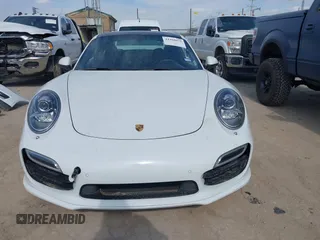 2016 Porsche 911 Turbo with VIN WP0AD2A97GS166077, listed as a IAAI auction lot 41568972 with 26,064 mi miles. Bid and sale history available at carsss.com. Image 13.