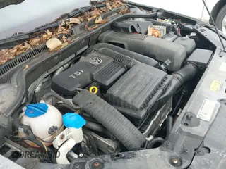 2013 Volkswagen Jetta Hybrid with VIN 3VW637AJ2DM264676, listed as a IAAI auction lot 43235643 with 231,280 mi miles and . Bid and sale history available at DreamBid. Image 12.