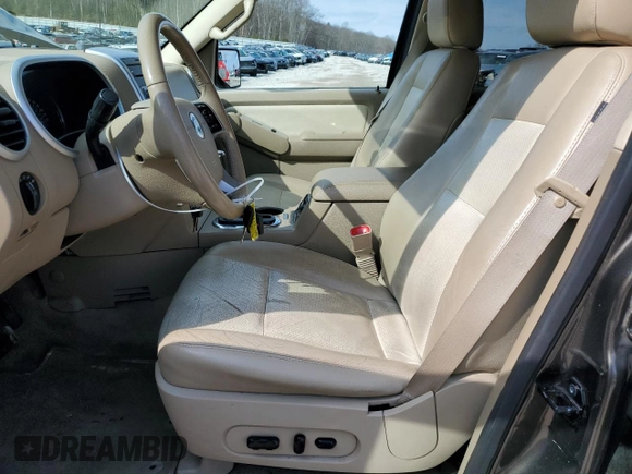 2008 Mercury Mountaineer Premier with VIN 4M2EU48878UJ05788, listed as a Copart auction lot 49124985 with 147,924 mi miles and Clean Title. Bid and sale history available at carsss.com. Image 7.
