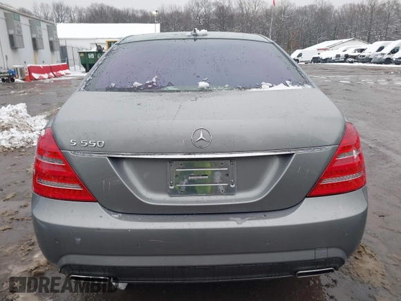 2012 Mercedes-Benz S 550 z VIN WDDNG7DB8CA431860, wystawiony jako IAAI lot #41567341 z przebiegiem 93 729 mil mil oraz . Historia ofert i sprzedaży dostępna na DreamBid. Obrazek 17.