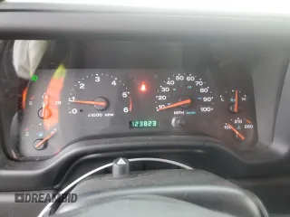 2003 Jeep Wrangler X z VIN 1J4FA39S73P355945, wystawiony jako Copart lot #43667775 z przebiegiem 123 823 mil mil oraz Czysty tytuł • Clean title. Historia ofert i sprzedaży dostępna na DreamBid. Obrazek 9.