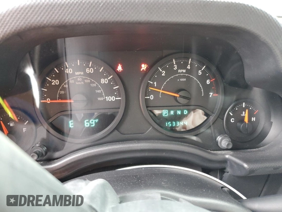 2008 Jeep Wrangler Unlimited X with VIN 1J4GB39148L565250, listed as a Copart auction lot 51170505 with 153,344 mi miles and Salvage Title. Bid and sale history available at DreamBid. Image 9.