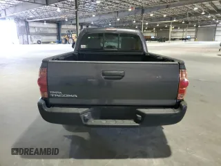 2013 Toyota Tacoma z VIN 5TFNX4CN2DX020635, wystawiony jako Copart lot #54427725 z przebiegiem 107 500 mil mil oraz Szkoda całkowita • Salvage title. Historia ofert i sprzedaży dostępna na DreamBid. Obrazek 6.