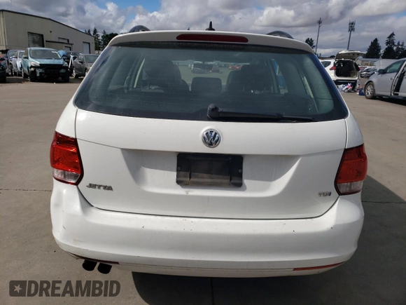 2013 Volkswagen Jetta TDI w/Sunroof & Nav with VIN 3VWPL7AJXDM607884, listed as a Copart auction lot 52039615 with 196,599 mi miles and Salvage title. Bid and sale history available at DreamBid. Image 6.