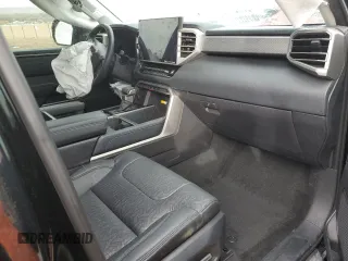 2024 Toyota Tundra Limited z VIN 5TFJA5DB3RX171081, wystawiony jako Copart lot #87020974 z przebiegiem Nie podano mil oraz Szkoda całkowita • Salvage title. Historia ofert i sprzedaży dostępna na DreamBid. Obrazek 8.
