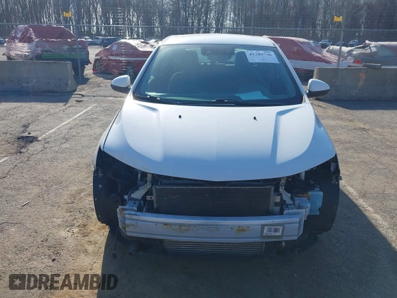 2020 Chevrolet Sonic LT with VIN 1G1JG6SB8L4109586, listed as a IAAI auction lot 41789746 with 104,200 mi miles and . Bid and sale history available at DreamBid. Image 12.
