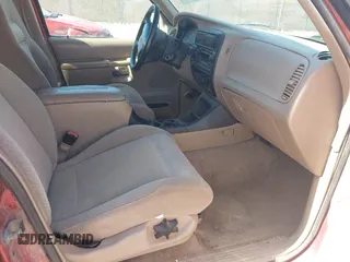 1999 Mercury Mountaineer with VIN 4M2ZU54E8XUJ33603, listed as a IAAI auction lot 42010958 with 252,141 mi miles and . Bid and sale history available at DreamBid. Image 5.