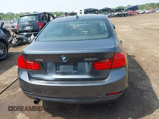 2014 BMW 3 Series 320i xDrive с VIN WBA3C3G53ENS70998, выставлен на аукционе IAAI как лот 42474316 с пробегом 91 411 миль миль и . История ставок и продаж доступна на DreamBid. Изображение 16.