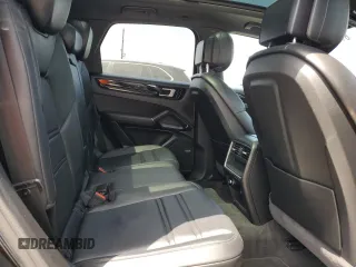 2019 Porsche Cayenne with VIN WP1AA2AY9KDA05256, listed as a Copart auction lot 61611175 with 64,148 mi miles and Salvage title. Bid and sale history available at DreamBid. Image 11.