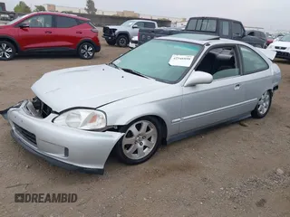 2000 Honda Civic EX z VIN 1HGEJ8146YL032322, wystawiony jako IAAI lot #42348898 z przebiegiem 242 702 mil mil oraz . Historia ofert i sprzedaży dostępna na DreamBid. Obrazek 2.