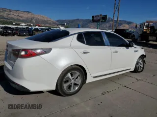 2014 Kia Optima Hybrid LX with VIN KNAGM4AD2E5065242, listed as a Copart auction lot 72187224 with Not Provided miles and Salvage Title. Bid and sale history available at carsss.com. Image 3.