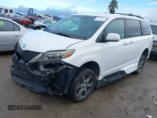 2017 Toyota Sienna SE with VIN 5TDXZ3DCXHS770659, listed as a IAAI auction lot 41785225 with 90,908 mi miles and . Bid and sale history available at DreamBid. Image 2.