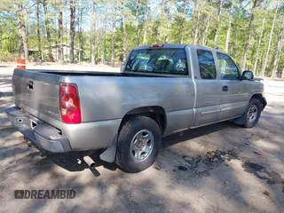 2003 Chevrolet Silverado 1500 with VIN 2GCEC19T131331601, listed as a IAAI auction lot 42046993 with 277,162 mi miles and . Bid and sale history available at DreamBid. Image 4.