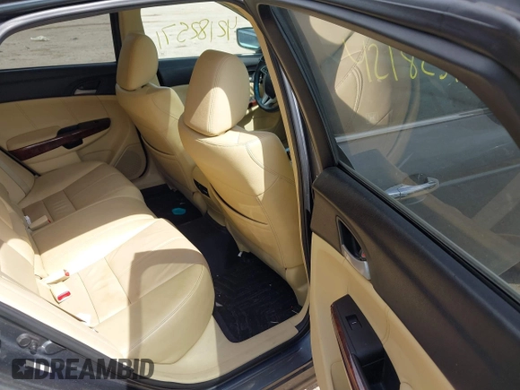2012 Honda Crosstour EX-L z VIN 5J6TF2H53CL011899, wystawiony jako IAAI lot #42182571 z przebiegiem 154 801 mil mil oraz . Historia ofert i sprzedaży dostępna na DreamBid. Obrazek 8.