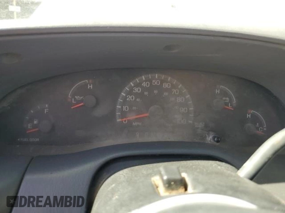 2000 Ford F-150 XL with VIN 1FTRX17L5YKA37022, listed as a Copart auction lot 44067325 with 0 mi miles and Clean Title. Bid and sale history available at carsss.com. Image 9.