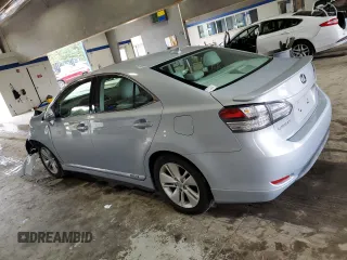2010 Lexus HS with VIN JTHBB1BAXA2016192, listed as a Copart auction lot 73228324 with 175,912 mi miles and Clean Title. Bid and sale history available at carsss.com. Image 2.