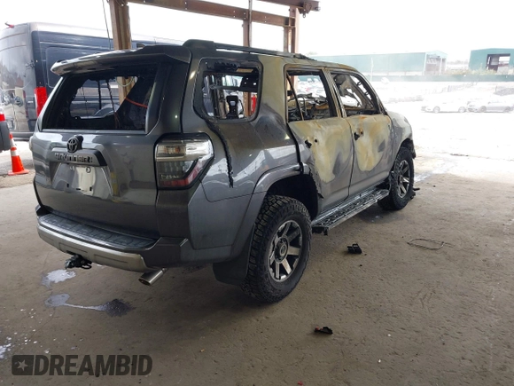2021 Toyota 4Runner TRD Off Road Premium z VIN JTERU5JR3M5844835, wystawiony jako IAAI lot #41975869 z przebiegiem 14 892 mil mil oraz . Historia ofert i sprzedaży dostępna na DreamBid. Obrazek 4.