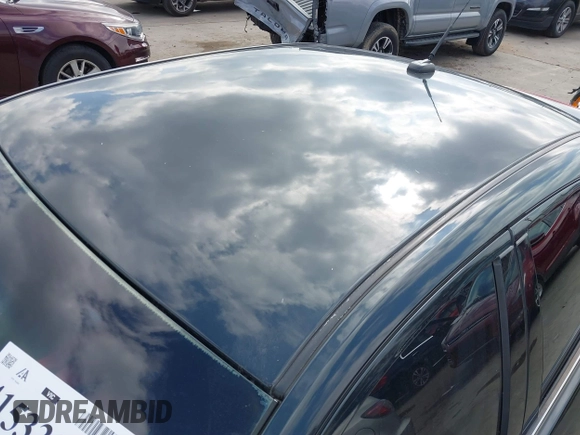 2010 Ford Fusion SE with VIN 3FAHP0HG5AR384834, listed as a IAAI auction lot 41533295 with 124,356 mi miles. Bid and sale history available at carsss.com. Image 22.