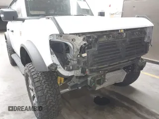 2021 Ford Bronco with VIN 1FMEE5DP2MLA94460, listed as a IAAI auction lot 41615753 with 43,808 mi miles and . Bid and sale history available at DreamBid. Image 18.