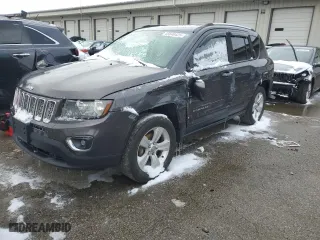 2015 Jeep Compass High Altitude Edition with VIN 1C4NJDEB5FD207165, listed as a Copart auction lot 45640425 with 118,784 mi miles and Salvage Title. Bid and sale history available at carsss.com. Image 1.
