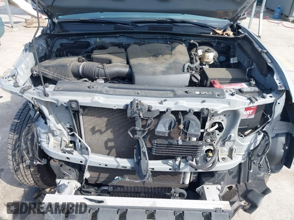 2018 Toyota Tacoma SR with VIN 3TMCZ5AN6JM170128, listed as a IAAI auction lot 42038979 with 59,497 mi miles. Bid and sale history available at carsss.com. Image 10.