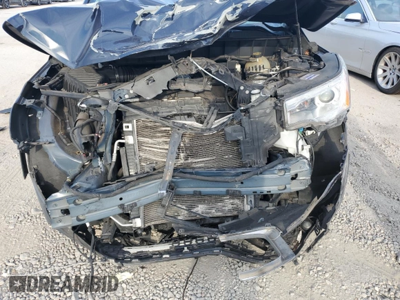 2017 GMC Acadia SLE with VIN 1GKKNLLA9HZ266368, listed as a Copart auction lot 42318455 with 101,071 mi miles and Salvage Title. Bid and sale history available at carsss.com. Image 12.