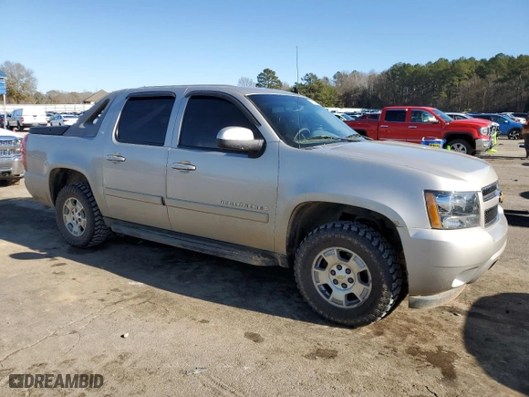 2009 Chevrolet Avalanche LT w/2LT with VIN 3GNFK22089G142626, listed as a Copart auction lot 87384004 with 253,936 mi miles and Salvage Title. Bid and sale history available at carsss.com. Image 4.