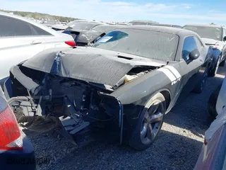 2013 Dodge Challenger R/T with VIN 2C3CDYBT7DH675938, listed as a IAAI auction lot 40585560 with 71,181 mi miles. Bid and sale history available at carsss.com. Image 18.
