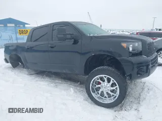 2008 Toyota Tundra 4WD Truck LTD with VIN 5TFDV58168X040096, listed as a IAAI auction lot 41558558 with 194,690 mi miles. Bid and sale history available at carsss.com. Image 1.