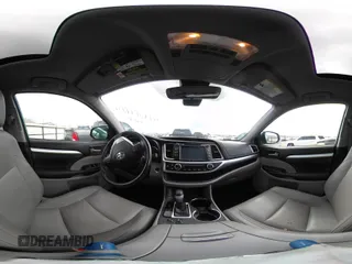 2017 Toyota Highlander XLE z VIN 5TDJZRFH6HS509725, wystawiony jako IAAI lot #42677602 z przebiegiem 120 311 mil mil oraz . Historia ofert i sprzedaży dostępna na DreamBid. Obrazek 18.